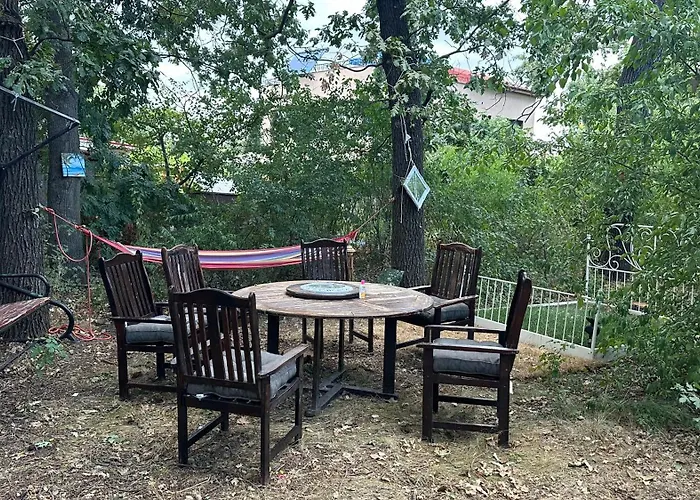 Forest House Деревянный коттедж *